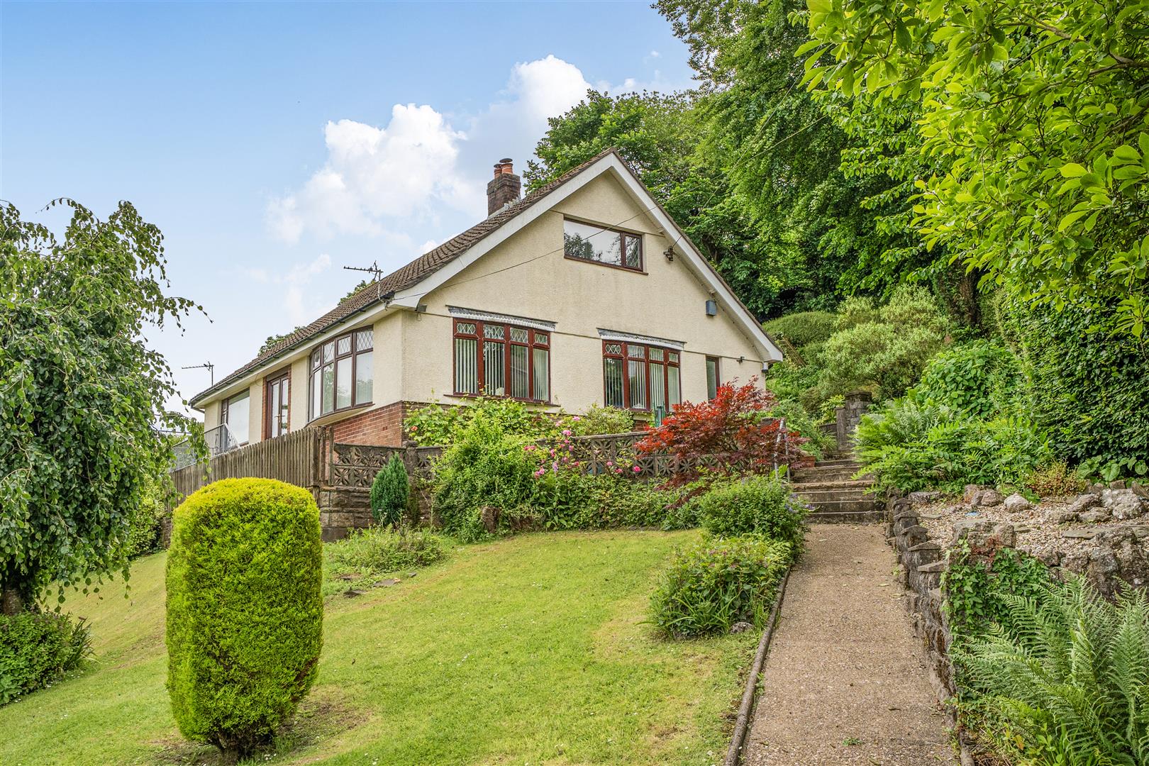 Penclawdd, Swansea, SA4 3LE